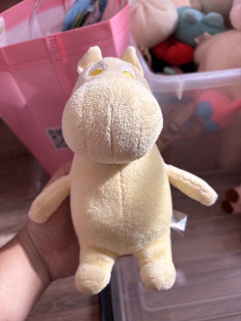 Moomin Yellow Plush Toy (Category: Plushies & Soft Toys) located in Bulacan. Submitted by littletrinks (Listing ID 1462965942, Image 1). Description: .