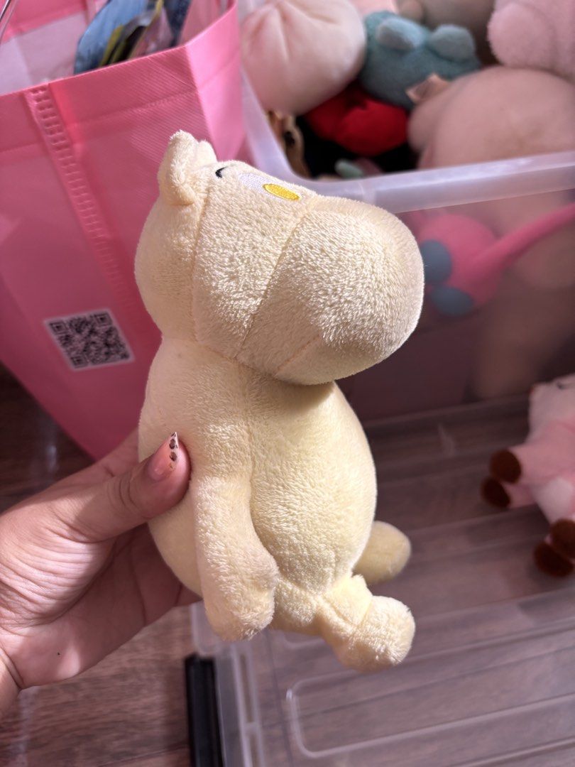 Moomin Yellow Plush Toy (Category: Plushies & Soft Toys) located in Bulacan. Submitted by littletrinks (Listing ID 1462965942, Image 2). Description: .