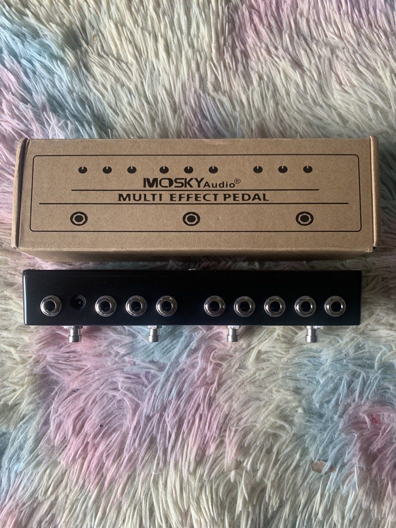 Mosky Multi Effect Pedal 3 loop box (Category: Soundbars, Speakers & Amplifiers) located in Manila. Submitted by tindahannidickson (Listing ID 1463061748, Image 3). Description: Brand new.