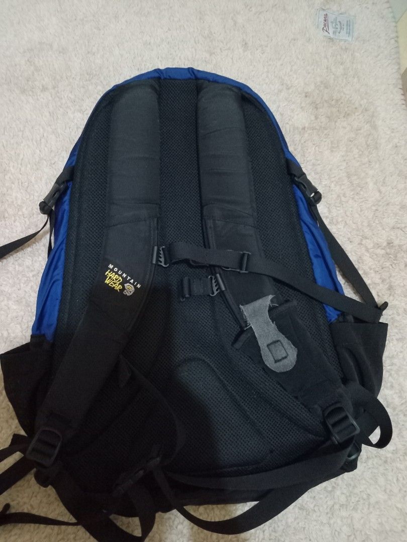 Mountain Hardwear Enterprise Backpack (Category: Backpacks) located in Tagum. Submitted by jasraggamuffin (Listing ID 1463037650, Image 2). Description: Mountain Hardwear 31 Liters Durable Cordura Fabric Made in the Philippines Multiple pockets and external straps for gear organization With laptop compartment.