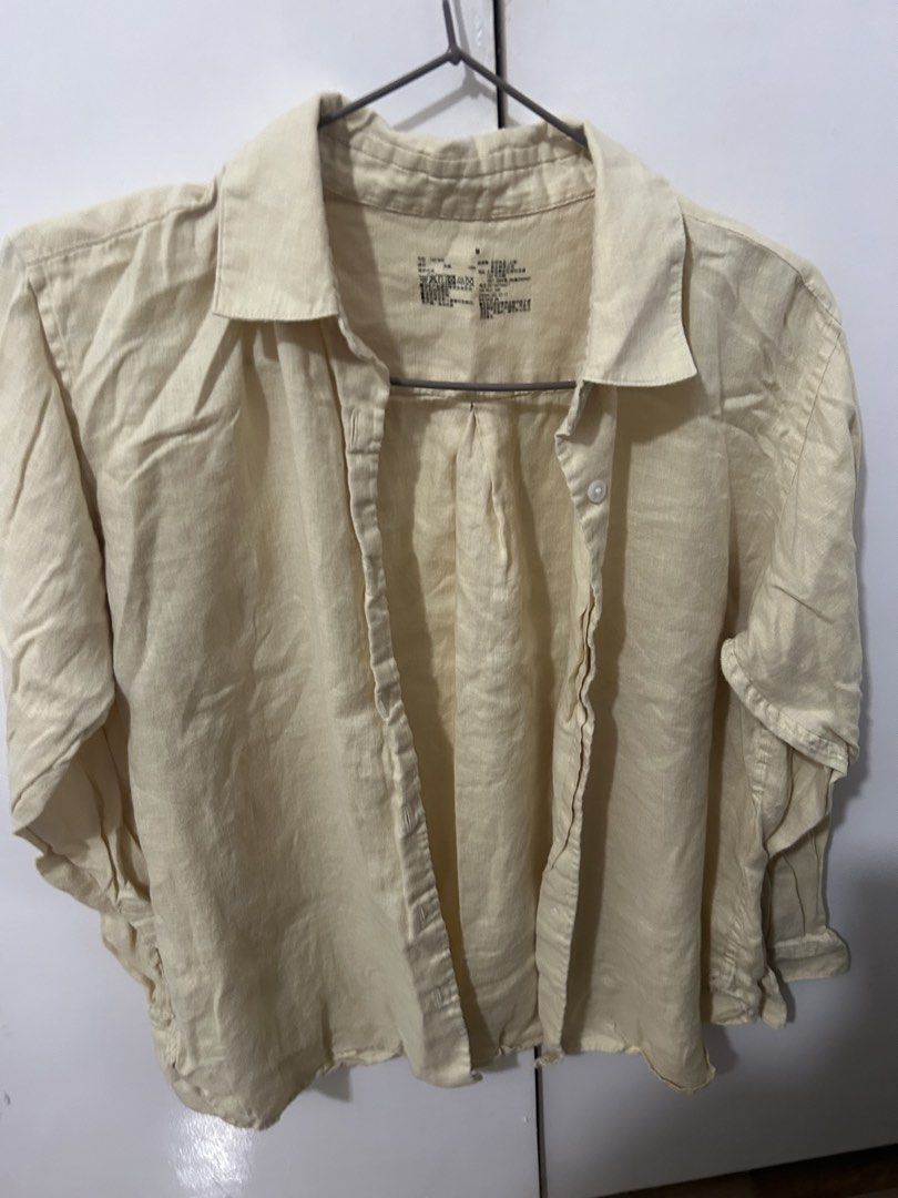 Muji Linen Blend Longsleeves Light Yellow (Category: Shirts) located in Las Pinas. Submitted by ladyattire (Listing ID 1463083976, Image 1). Description: In good condition Fits up to L frame No when worn photos Actual item Color may vary due to lighting.