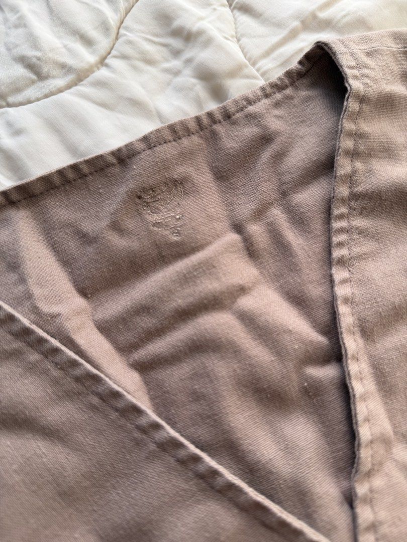 Muted Pink Linen Vest Top (Category: Vests) located in Makati City. Submitted by angelinanicole (Listing ID 1462979898, Image 2). Description: - Muted Pink Linen vest - Two button closures.