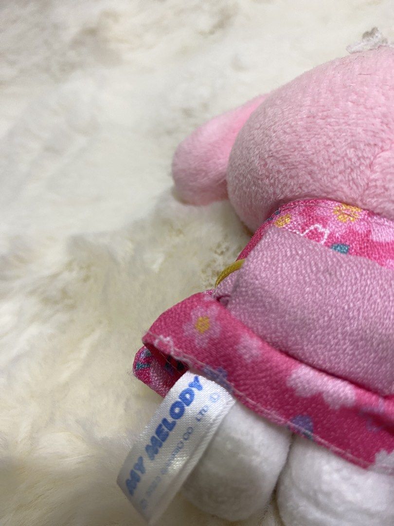 My Melody Plush Charm in Kimono (Category: Plushies & Soft Toys) located in Kalibo. Submitted by ollie_stuffshop (Listing ID 1463078825, Image 3). Description: Before you send your inquiries: ❗️Last Price is already posted ❗️Manage your expectations, WYSIWYG ❗️May need washing ❗️Dropoff is every Wednesday & Sunday - Adorable My Melody plush toy - Features a pink floral kimono and matching bow - Includes a small chain attached at the top - Approxi