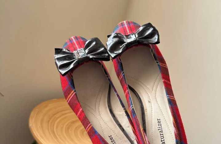 Naturalizer - Red Plaid Low Heel Pumps (Category: Heels) located in Quezon City. Submitted by cheerupbby (Listing ID 1463072477, Image 3). Description: Personal item. I will ship when I get back to the Philippines from Canada in Nov 2026 or February 2027. Note: I will only bring what is SOLD. 📍 QC - location sa pinas Can ship thru lalamove or j&t.