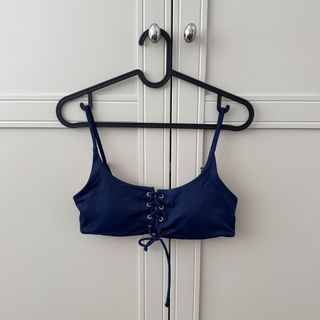 (Category: ) located in . Submitted by mywardrobe6 (Listing ID 1462985624, Image 1). Description: .