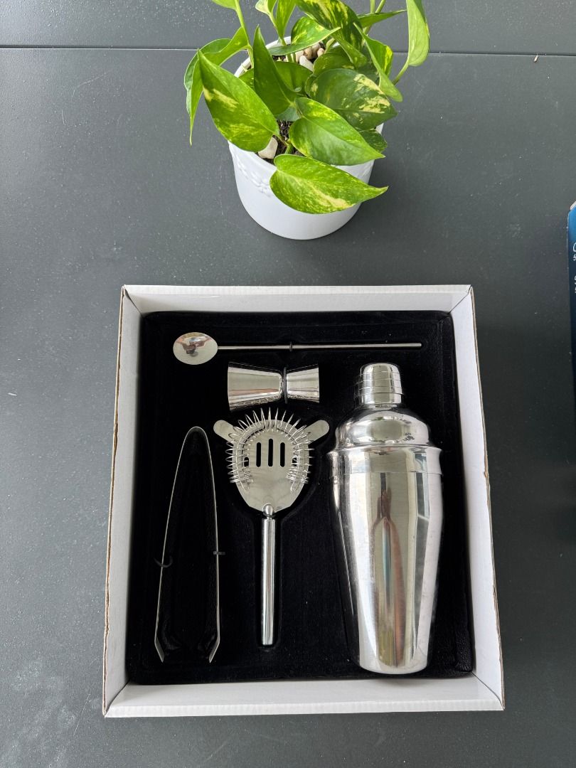 NEVER-USED COCKTAIL SET FOR SALE (Category: Water Bottles & Tumblers) located in Cebu City. Submitted by junahch (Listing ID 1462901716, Image 2). Description: * Never-used cocktail set * Made of durable stainless steel * 5-piece set * Comes in original packaging * Made in Germany 📩 Message me if interested!.