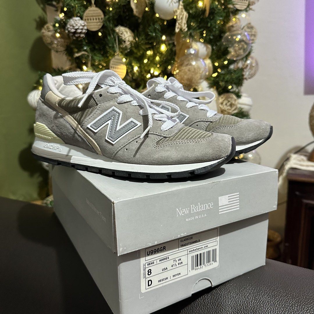 NEW BALANCE 996 Shoes (Category: Sneakers) located in Cavite. Submitted by nonon_ (Listing ID 1462948550, Image 2). Description: "NEW BALANCE MADE IN USA 996" • 8 mens 26cm • pigskin suede • japan pasabuy — 8k srp • used once indoor • no any issues, like brand new • ₱4,500 + sf RFS: Wrong size – too big for me. .