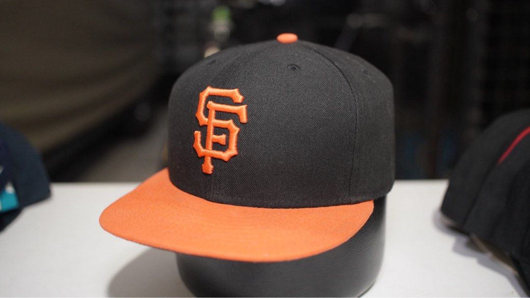 NEW ERA SF GIANTS 59FIFTY ROUND CAP (Category: Caps & Hats) located in Butuan. Submitted by 085skatethriftshop (Listing ID 1463039542, Image 1). Description: NEW ERA 59FIFTY SF GIANST ROUND CAP SIZE: 7 1/4 57.7CM ISSUE: SWEAT STAIN ON TOP BRIM / NEED WASH.
