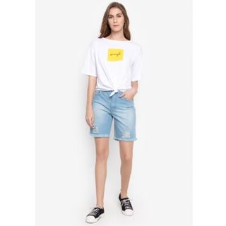 (Category: ) located in . Submitted by impulsive.buyer02 (Listing ID 1462941959, Image 1). Description: .