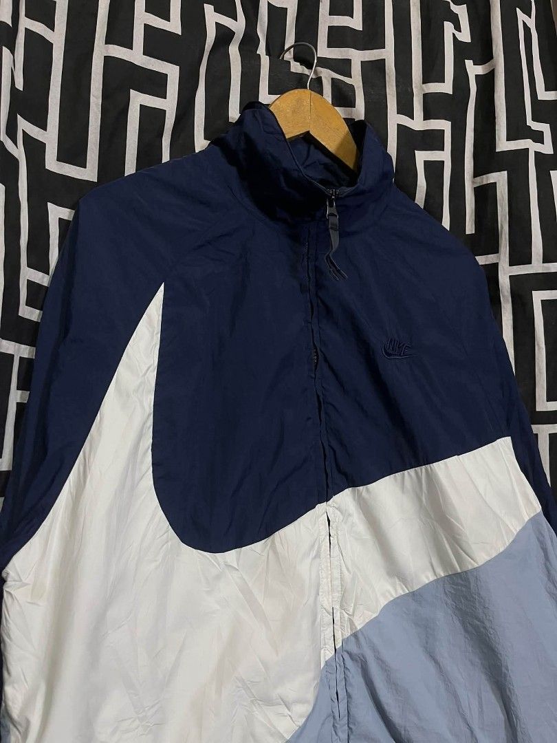 Nike Big swoosh (Category: Activewear) located in Manila. Submitted by bibiies2.0xghettothrift (Listing ID 1462888501, Image 3). Description: Nike Big swoosh Mine 2k Details W25 L28 Large on tag Asnew Loc. Baclaran parañaque.