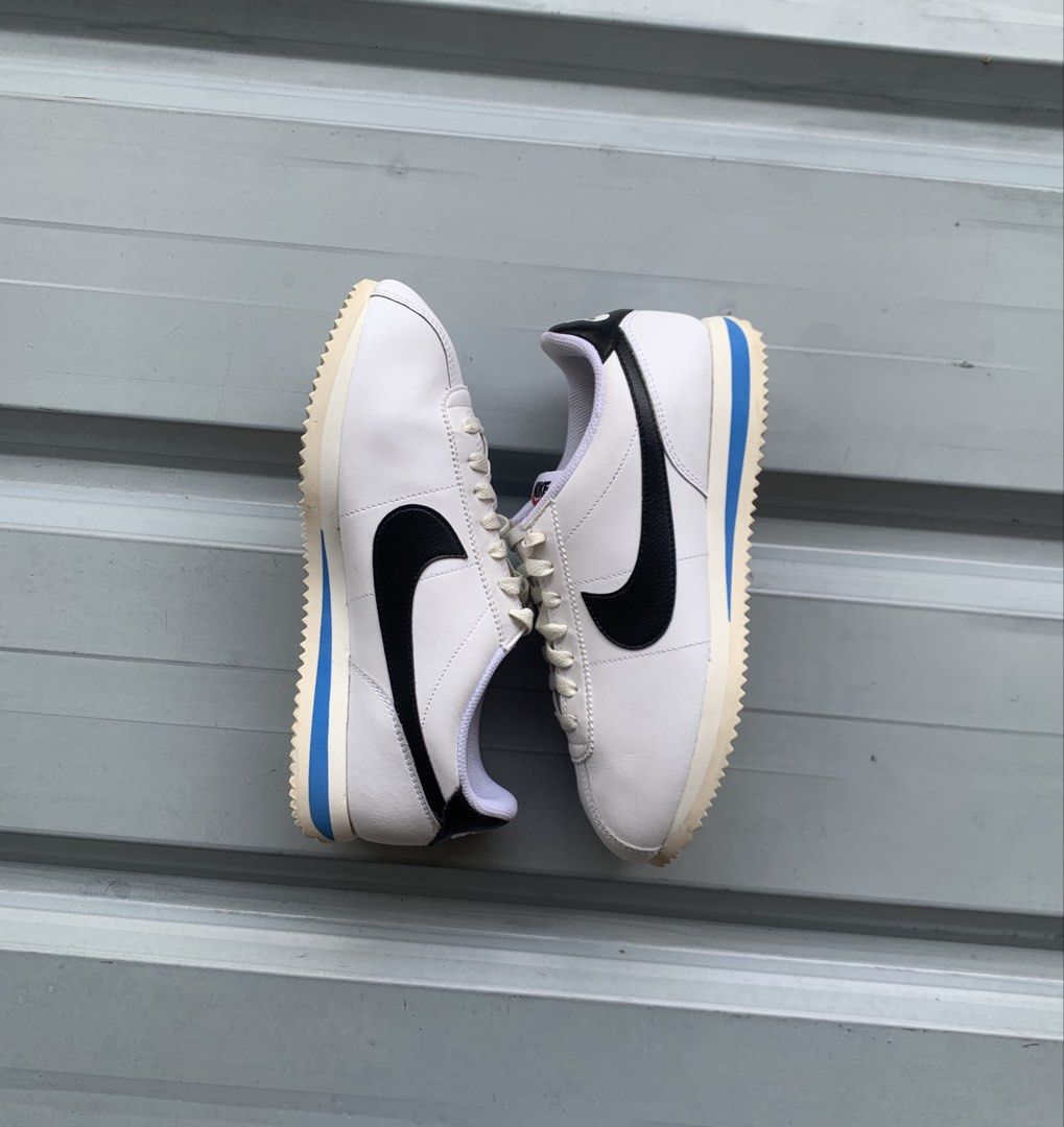 Nike Cortez “White Black Light Photo Blue” (Category: Sneakers) located in Marikina City. Submitted by azaero (Listing ID 1463102535, Image 2). Description: Size Women’s US 8 / cm 25 / Euro 39 Excellent Condition .