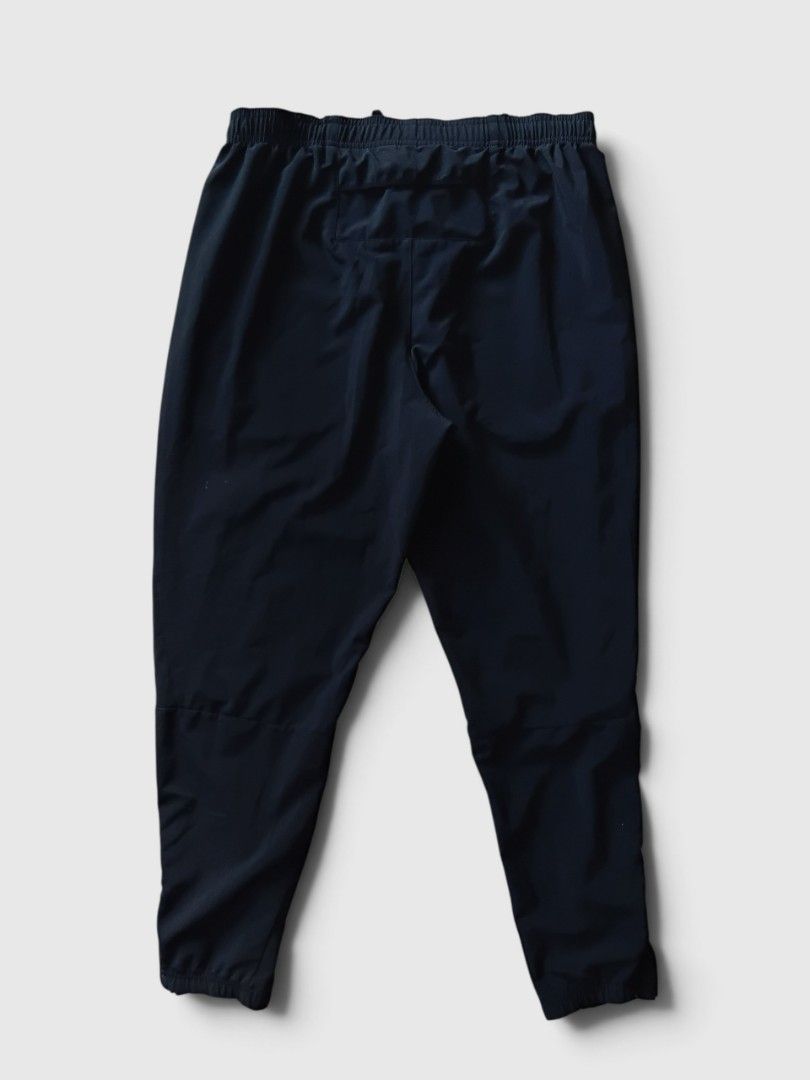 Nike dri fit with ankle zip (Category: Joggers) located in Malasiqui. Submitted by v.hype (Listing ID 1463002079, Image 2). Description: Nike dri fit with ankle zip size: large on tag dimension: 30-34w 36L as new price : 1000 pesos + ship.