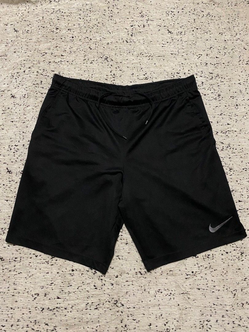 Nike Dri-Fit Black Athletic Shorts Size M (Category: Shorts) located in Pandi. Submitted by nitrogenbomb-999 (Listing ID 1463074499, Image 1). Description: - Black Nike Dri-Fit Shorts - Embroidered swoosh - Size: Medium on tag (adjustable) - Features: Elastic waistband with drawstring - Ideal for: Workouts and casual wear - Origin: Made in Thailand - Condition: Good, ready for a new owner.