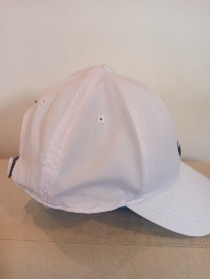 Nike Dri-Fit Legacy91 White Cap (Category: Caps & Hats) located in Caloocan City. Submitted by rtarellano (Listing ID 1462909974, Image 3). Description: - White Nike Cap - Dri-Fit material for comfort and performance - Adjustable strap for a customized fit - Features the iconic Nike swoosh logo - Legacy91 model - Ideal for sports or everyday wear.