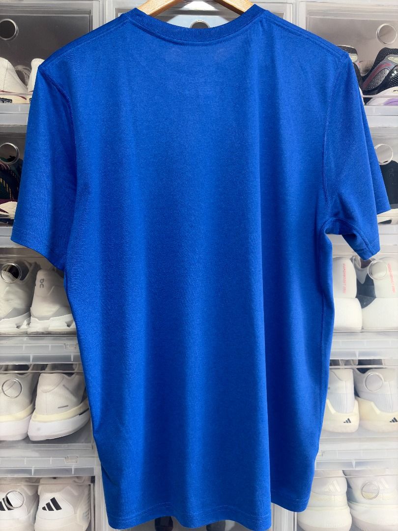 Nike Dri-Fit Shirt (Category: Activewear) located in Muntinlupa City. Submitted by jhurrific (Listing ID 1463050043, Image 2). Description: Nike Dri-Fit Shirt - Size: Large - Dri-Fit *Payment First: Bank Transfer or GCash *Buyer handles and shoulders shipping.