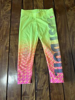 (Category: ) located in . Submitted by wardrobeinmnl (Listing ID 1462932447, Image 1). Description: .
