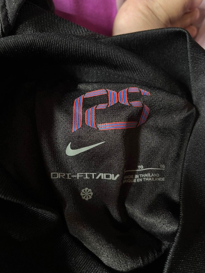 Nike Football jersey (Category: Activewear) located in Manila. Submitted by bibiies2.0xghettothrift (Listing ID 1462887486, Image 3). Description: Nike Football jersey Mine 550 Details W26 L30 fit to large Loc.baclaran parañaque.