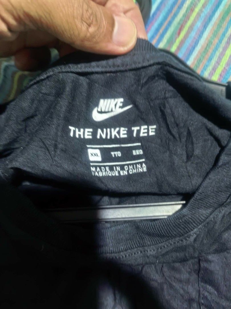 Nike huarache pocket tee (Category: Tshirts & Polo Shirts ) located in Vinzons. Submitted by kspabico07187 (Listing ID 1463061242, Image 3). Description: Excellent condition No issue L-27 W-22 Xxl on tag.