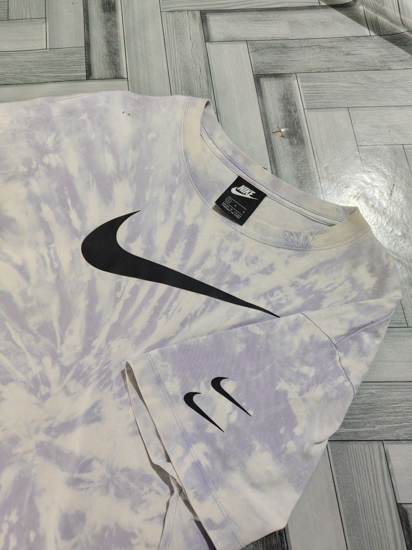 Nike Midswoosh Tie Dye (Category: Tshirts & Polo Shirts ) located in Tacurong. Submitted by groovyf1nds (Listing ID 1462933360, Image 2). Description: Nike Midswoosh Tiedye Excellent condition 10/10 color rate Size: Large Dimes: 21 Width, 32 Length .