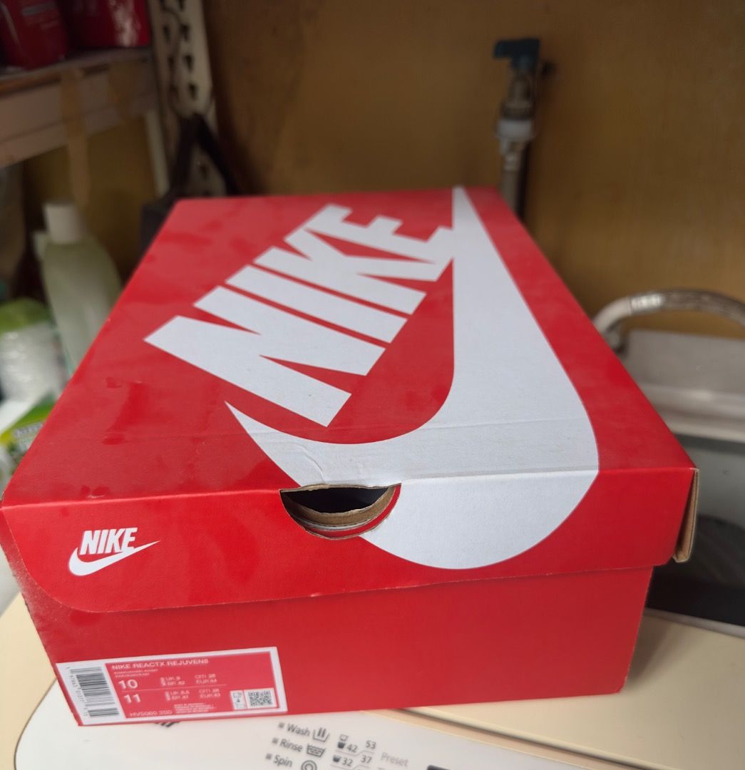 nike reactx (Category: Flipflops and Slides) located in Singapore. Submitted by cleareverything2 (Listing ID 1462956143, Image 2). Description: -authentic 100% , from nike -UK9 EU 44 US10.