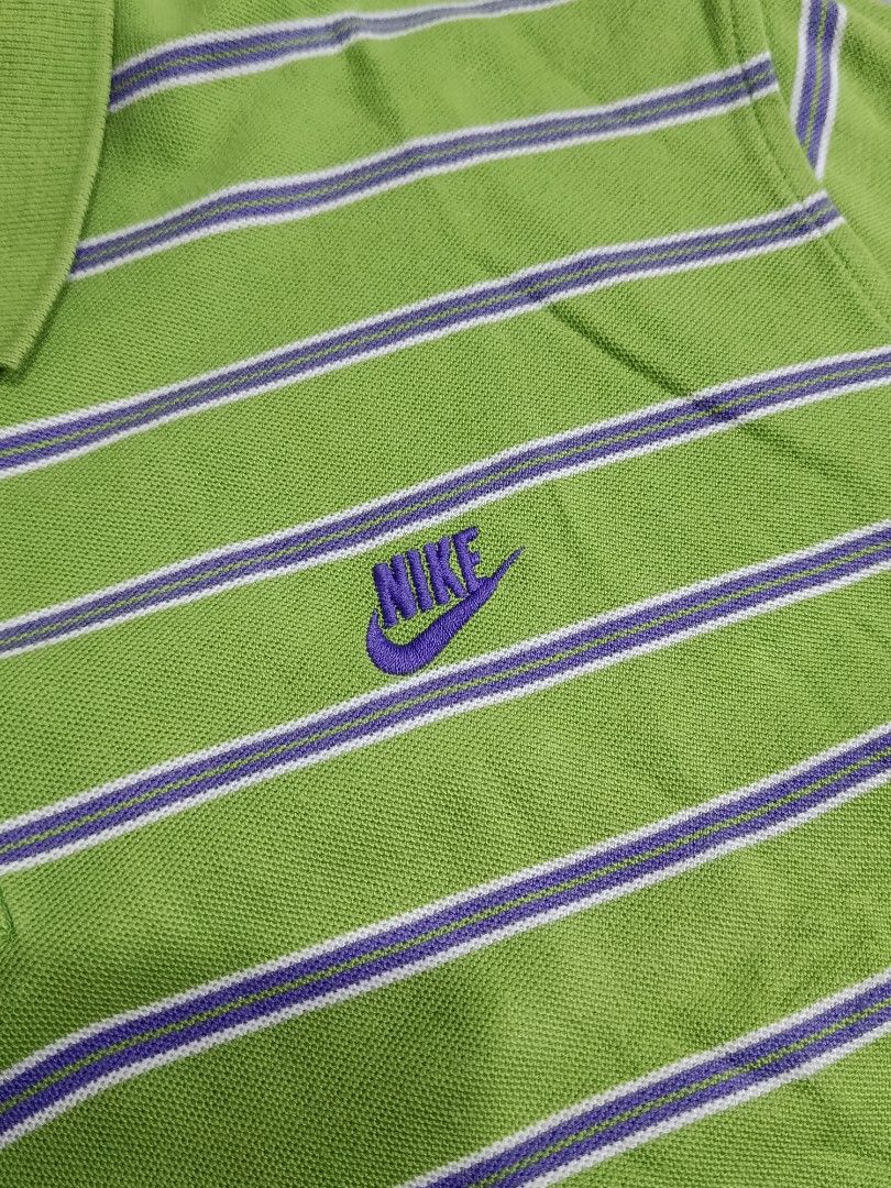 NIKE STRIPES POLO SHIRT (Freeshipping) (Category: Tshirts & Polo Shirts ) located in Quezon City. Submitted by gyl-stop (Listing ID 1463018258, Image 2). Description: free shipping 23 x 28 excellent condi cr: 9.5/10 issue: cut washtag.