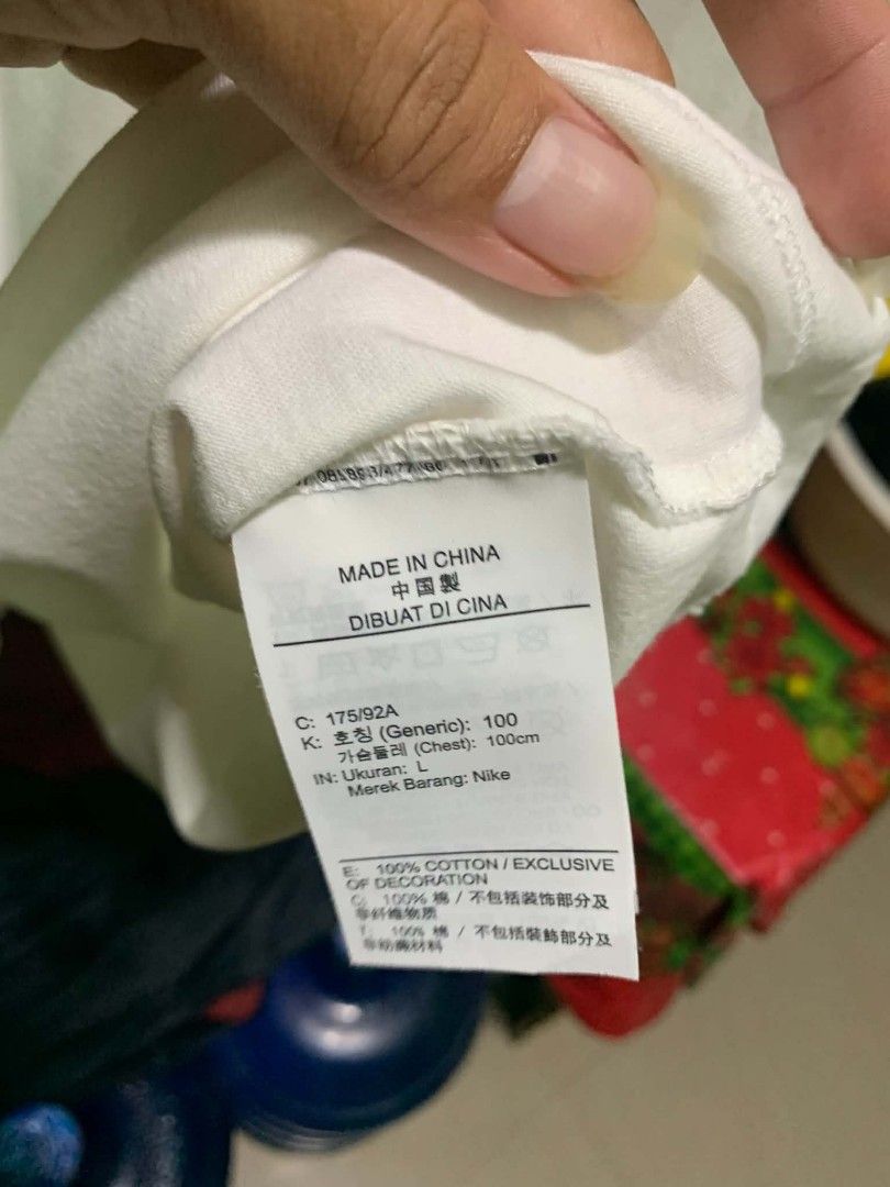 NIKE TEE tshirt (Category: Tshirts & Polo Shirts ) located in Angeles City. Submitted by giventrifteditem (Listing ID 1463030519, Image 3). Description: PM FOR INQUIRE OPEN VC ( FB ) SIZE L NO ISSSUE ASNEW AUTHENTIC.