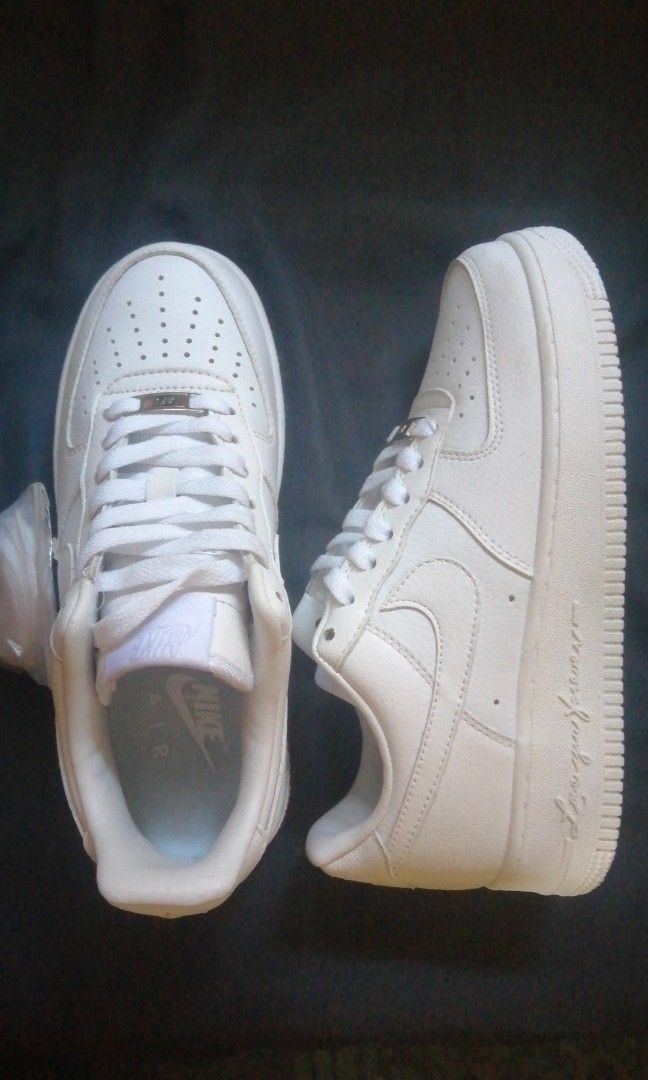 Nike x Drake Nocta AF1 (Category: Sneakers) located in Dolores. Submitted by onsedoet (Listing ID 1462969000, Image 2). Description: FS this Authentic item, Dm for more inquire. Negotiable!!.