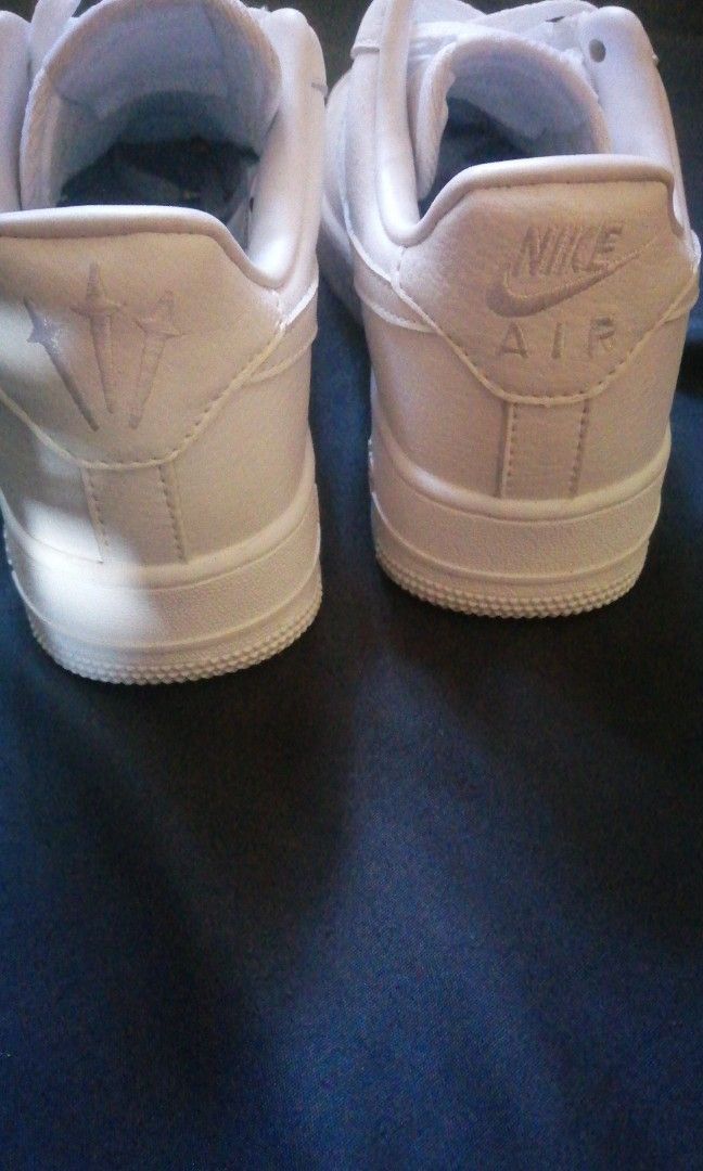 Nike x Drake Nocta AF1 (Category: Sneakers) located in Dolores. Submitted by onsedoet (Listing ID 1462969000, Image 3). Description: FS this Authentic item, Dm for more inquire. Negotiable!!.