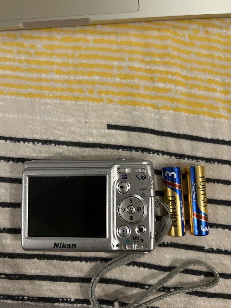 Nikon CoolPix L12 with free battery (Category: Cameras) located in Rizal. Submitted by rlcstr (Listing ID 1463005613, Image 2). Description: - bought in japan - exteriors are in good condi - lcd has issues, wont turn; buy on ur own risk!! .