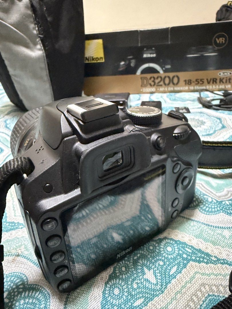 Nikon D3200 (Category: Cameras) located in Quezon City. Submitted by pmlpnc (Listing ID 1463034657, Image 3). Description: FS: Nikon D3200 see photos for inclusions shutter count: 14877 RFS: Decluttering.