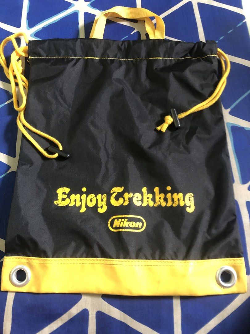 Nikon waterproof trekking sling bag (Category: Camera Bags & Carriers) located in Quezon City. Submitted by markgolveo (Listing ID 1462902466, Image 2). Description: Nikon waterproof trekking sling bag.