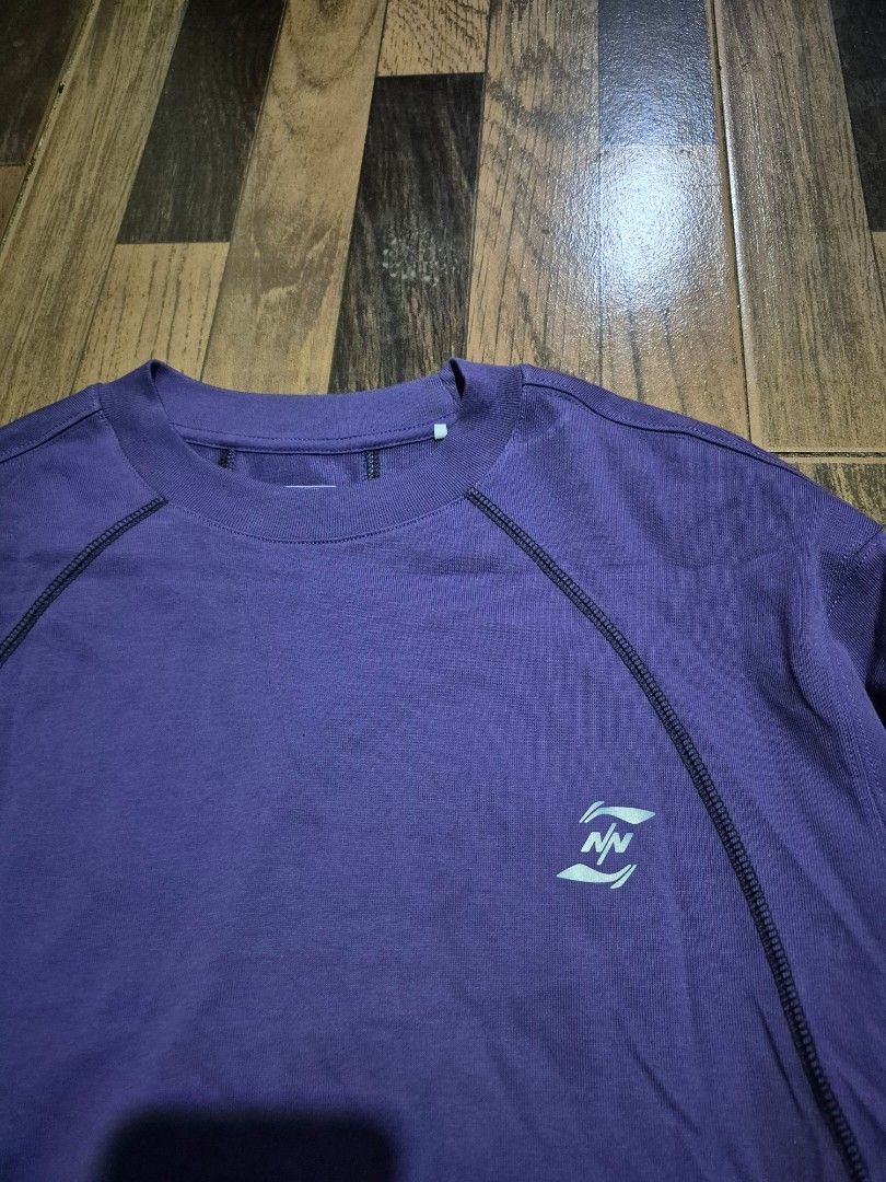 NinePointNine x Li-ning LS (Category: Activewear) located in Tacloban City. Submitted by pascore (Listing ID 1463014157, Image 3). Description: (condition 9/10, L27W22) .