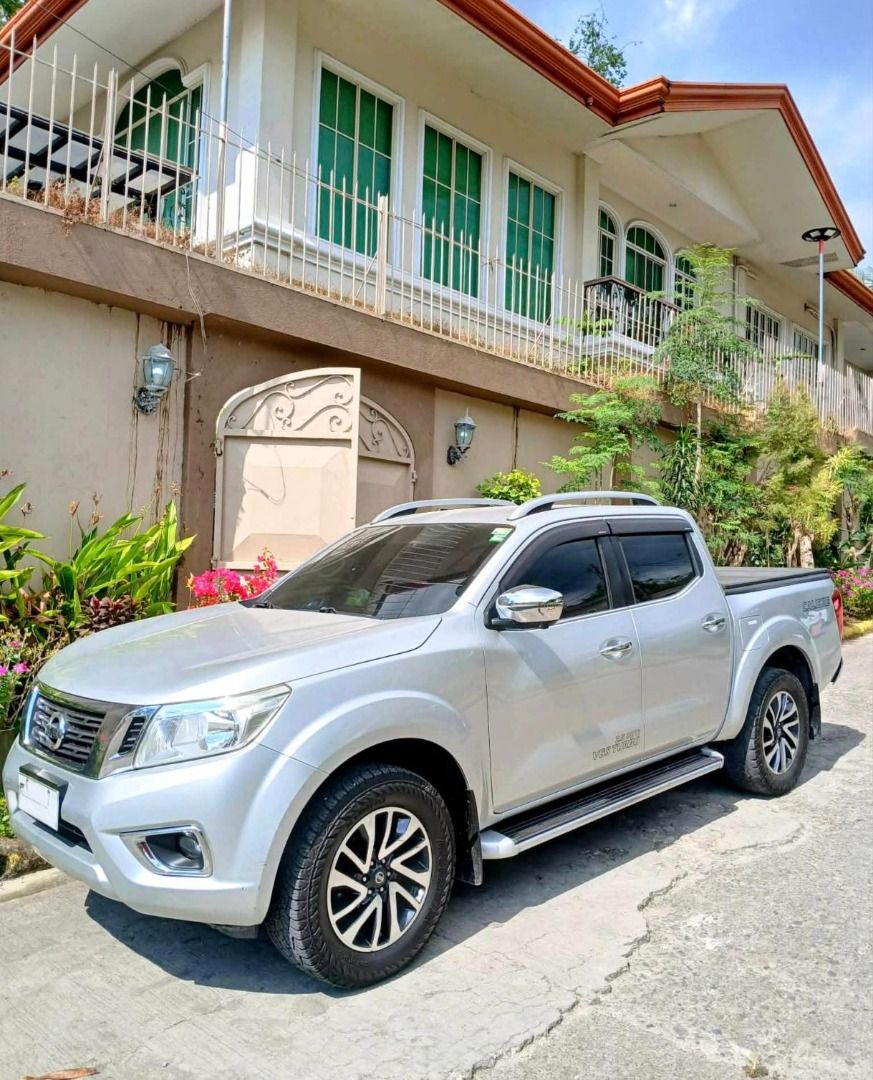 Nissan Navara EL Auto (Category: Used Cars) located in Lapu Lapu. Submitted by goodstuff_cebu (Listing ID 1462925312, Image 2). Description: 4x2 • 2.5L E • Brilliant Silver color • 2018 • Automatic • Diesel • Mileage = 68,638.