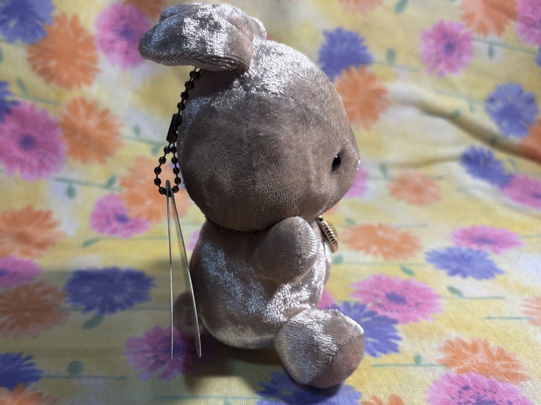 November Birthcolor Rabbit with tag (Category: Designer & Blind Box Toys) located in Calamba. Submitted by cur8d (Listing ID 1463112570, Image 3). Description: .