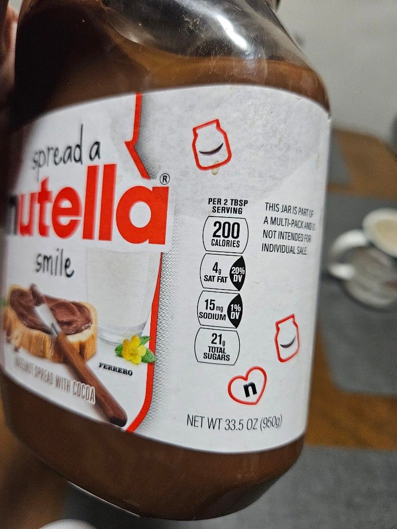 Nutella Hazelnut Spread with Cocoa 33.5 oz Jar (Category: Other Food & Drinks) located in Caloocan City. Submitted by happyjams (Listing ID 1462989076, Image 3). Description: - Classic Nutella spread - Hazelnut spread with cocoa - Great for toast, pancakes, or baking - Large 33.5 oz (950g) jar - Brand new, sealed, and ready to enjoy - Perfect for families or Nutella enthusiasts - Expiry: Jan 2027.