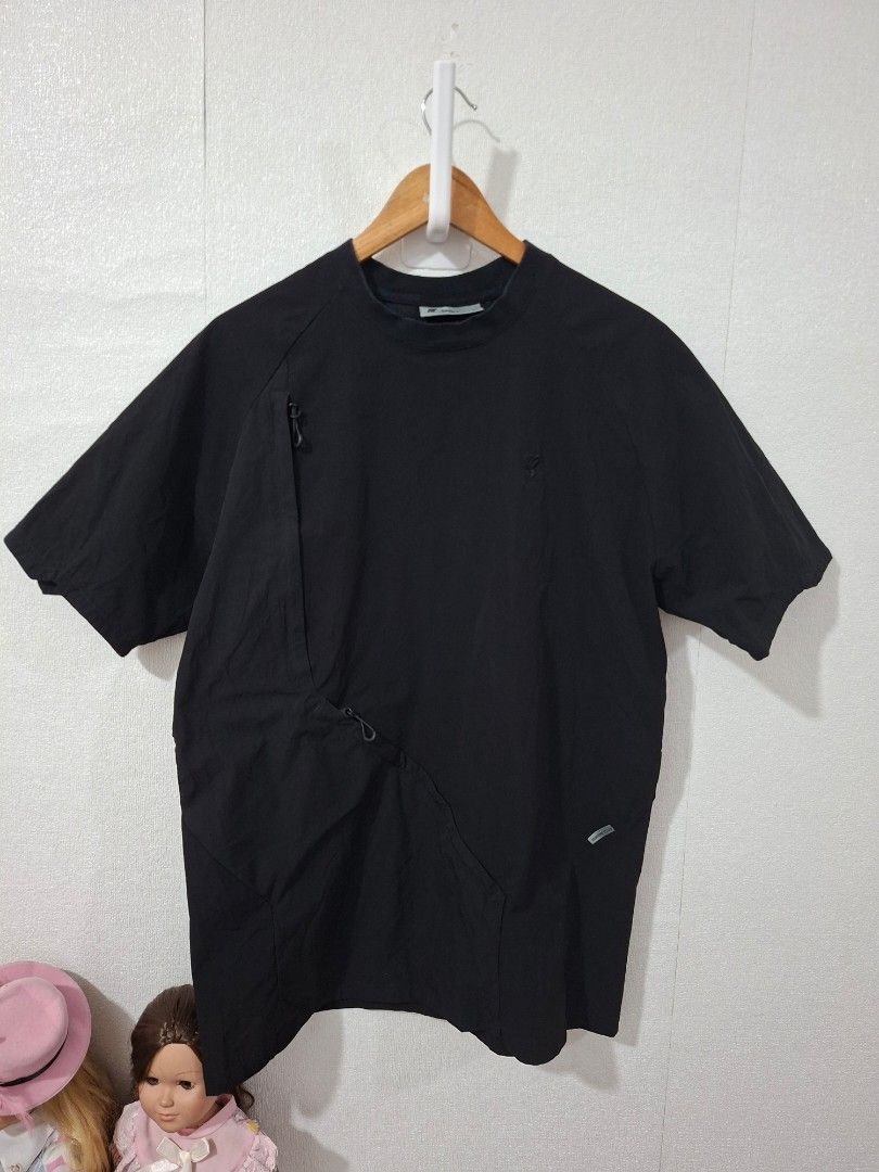 Octo gambol oversized shirts (Category: Tshirts & Polo Shirts ) located in Cavite. Submitted by labbudds20 (Listing ID 1462926214, Image 1). Description: octo gambol oversized shirts size small armpit to armpit 22 inches length 30 inches excellent condition see pictures for details.