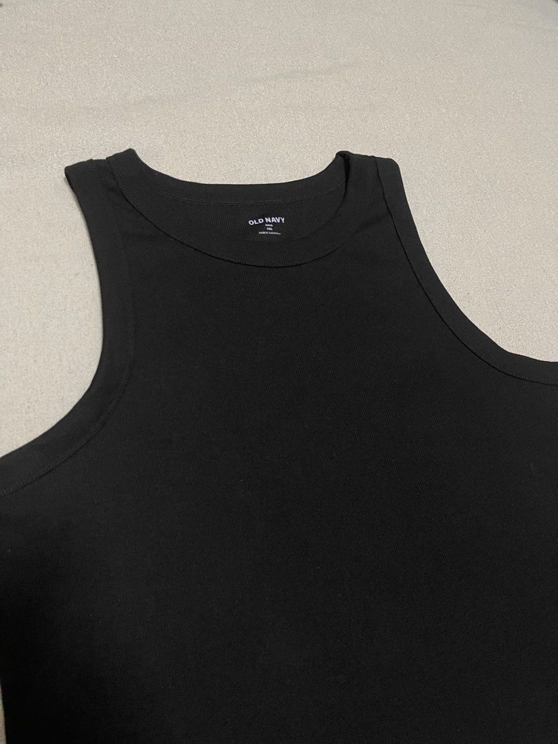 Old Navy Tanktop (Category: Sleeveless) located in Bulacan. Submitted by sanjisthrift (Listing ID 1463074863, Image 2). Description: Size 2XL Width 19 Length 23 Excellent Condition 9.5/10.