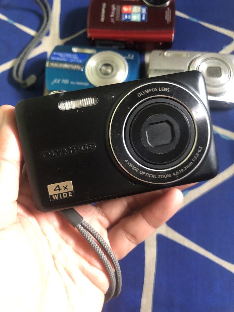 Olympus Defective Digital Cameras set (Category: Cameras) located in Quezon City. Submitted by markgolveo (Listing ID 1462908526, Image 2). Description: Olympus Defective Digital Cameras set Defectives for parts out repairs Signs of wears Untested units no batteries Considered as defectives for parts out No set breaking.
