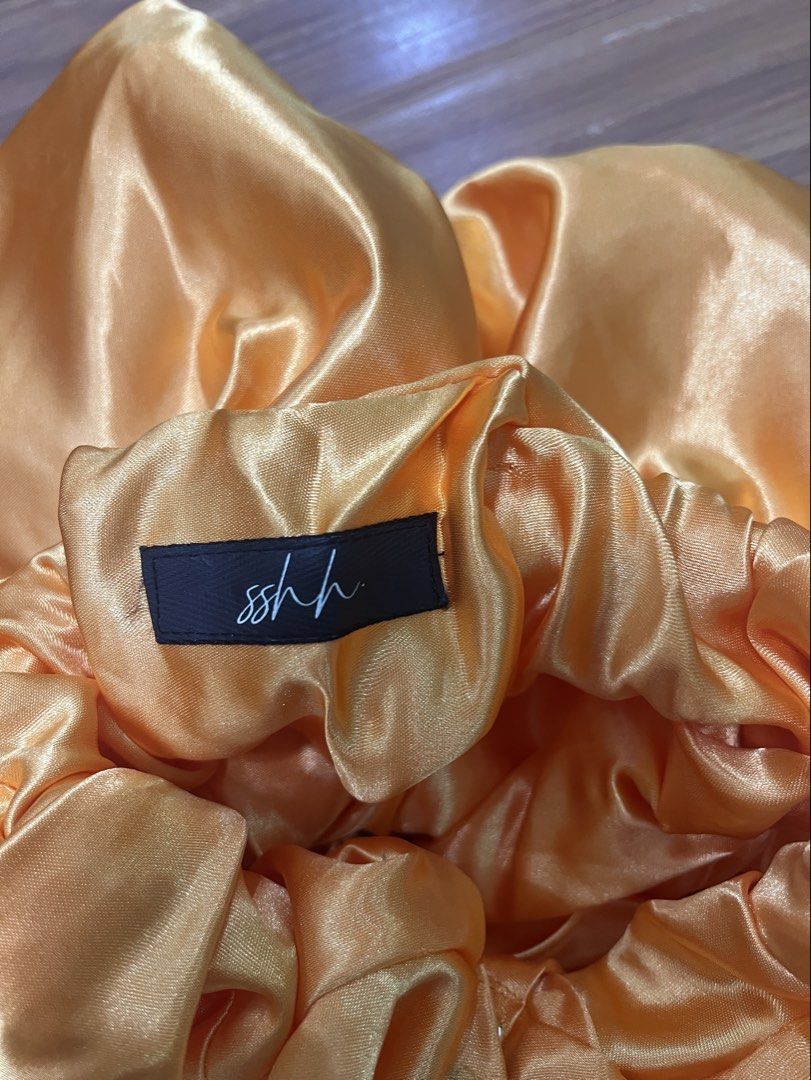 Orange Silk Scrunched Up Bag (Category: Shoulder Bags) located in Manila. Submitted by everythingbrandedpreloved_ (Listing ID 1463002914, Image 3). Description: • Sshh orange silk satin bag • No flaws • Cute when-worn • Can be handheld or used as a shoulder bag • Reminds me of & other stories bag.