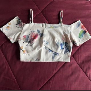 (Category: ) located in . Submitted by clothes4salemy (Listing ID 1463003075, Image 1). Description: .