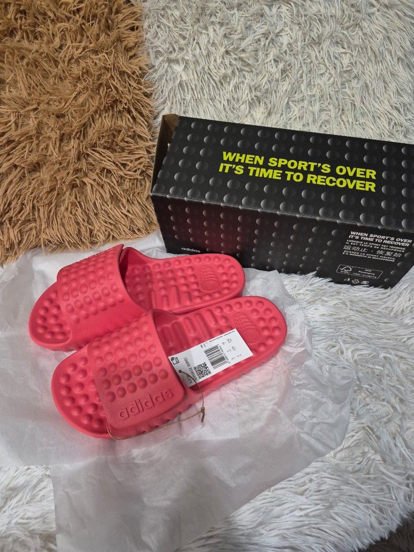 Original Adidas 360 Recovery Slides (Category: Slippers and slides) located in Cavite. Submitted by chaellebrandsluxe (Listing ID 1463065656, Image 1). Description: .