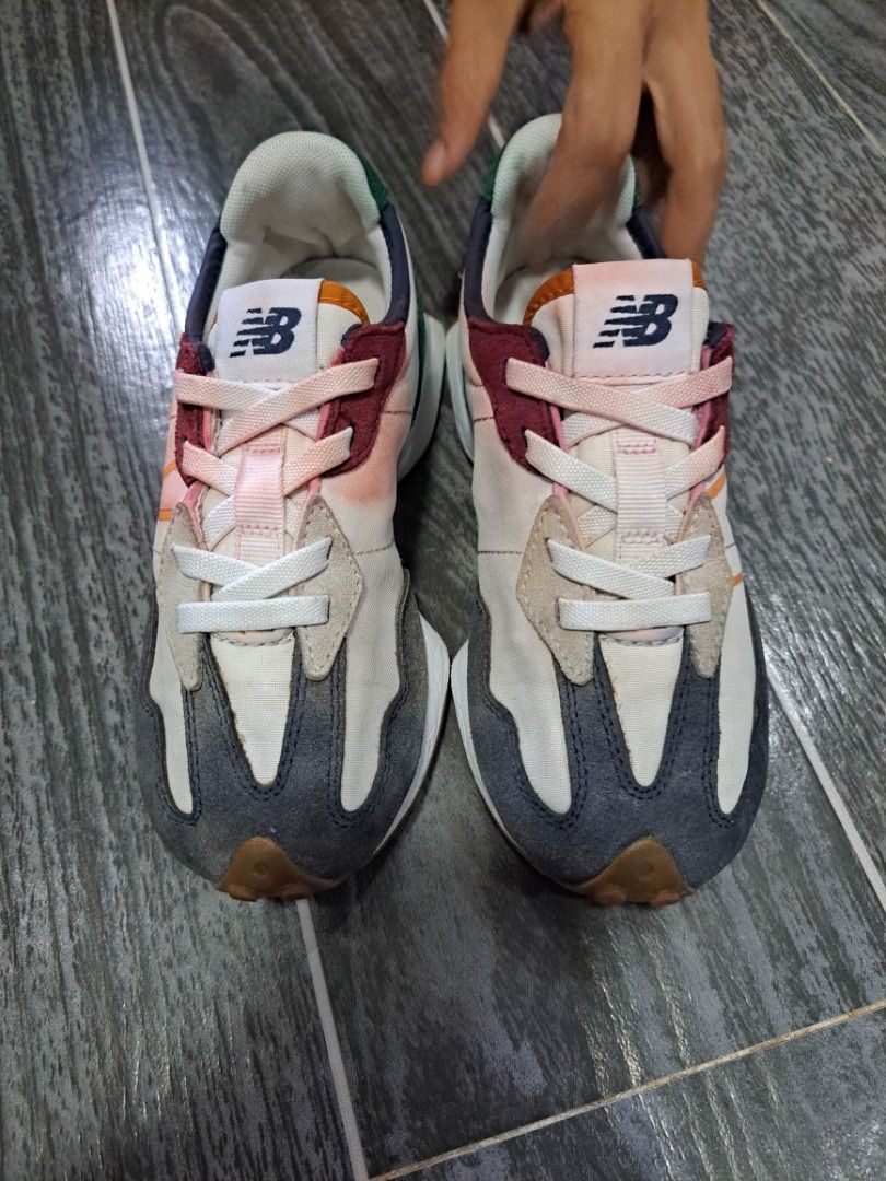 ORIGINAL NEW BALANCE FOR KID (Category: Babies & Kids Fashion) located in Manila. Submitted by kimlyncloset (Listing ID 1463007007, Image 2). Description: ORIGINAL NEW BALANCE FOR KID US:1 UK:13.5 EUR:32.5 CM:19.