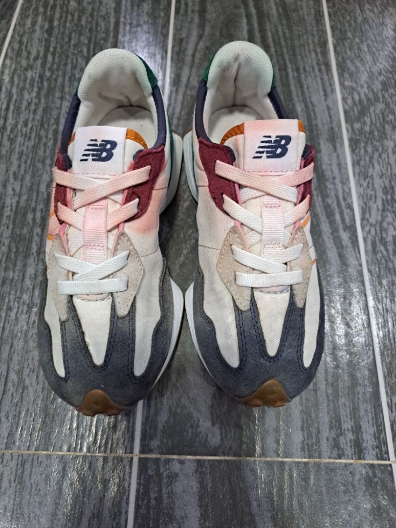 ORIGINAL NEW BALANCE FOR KID (Category: Babies & Kids Fashion) located in Manila. Submitted by kimlyncloset (Listing ID 1463007007, Image 3). Description: ORIGINAL NEW BALANCE FOR KID US:1 UK:13.5 EUR:32.5 CM:19.