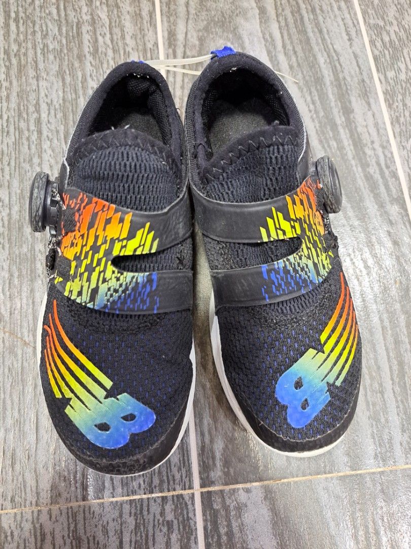 ORIGINAL NEW BALANCE FOR KID (Category: Babies & Kids Fashion) located in Manila. Submitted by kimlyncloset (Listing ID 1463009843, Image 2). Description: ORIGINAL NEW BALANCE FOR KID US:12 UK:11.5 EUR:30 CM:17.5.