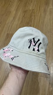 (Category: ) located in . Submitted by truemoon_d2e1ee (Listing ID 1463015000, Image 1). Description: .