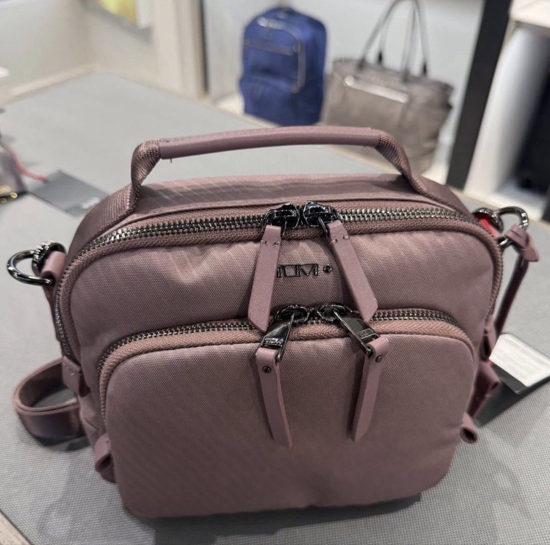 💯ORIGINAL TUMI TAMY CROSSBODY (Category: Cross-body Bags) located in Quezon City. Submitted by ashongsstore (Listing ID 1463116165, Image 3). Description: ✨ TUMI CROSSBODY BAG ✨ 🇵🇭AVAILABLE🇵🇭 Tamy Crossbody Bag Your perfect everyday hands-free bag is here! 🖤 The TU.MI Crossbody is all about that sleek, understated look while keeping your essentials organized and within easy reach. Perfect for travel, errands, shopping, coffee runs, or every