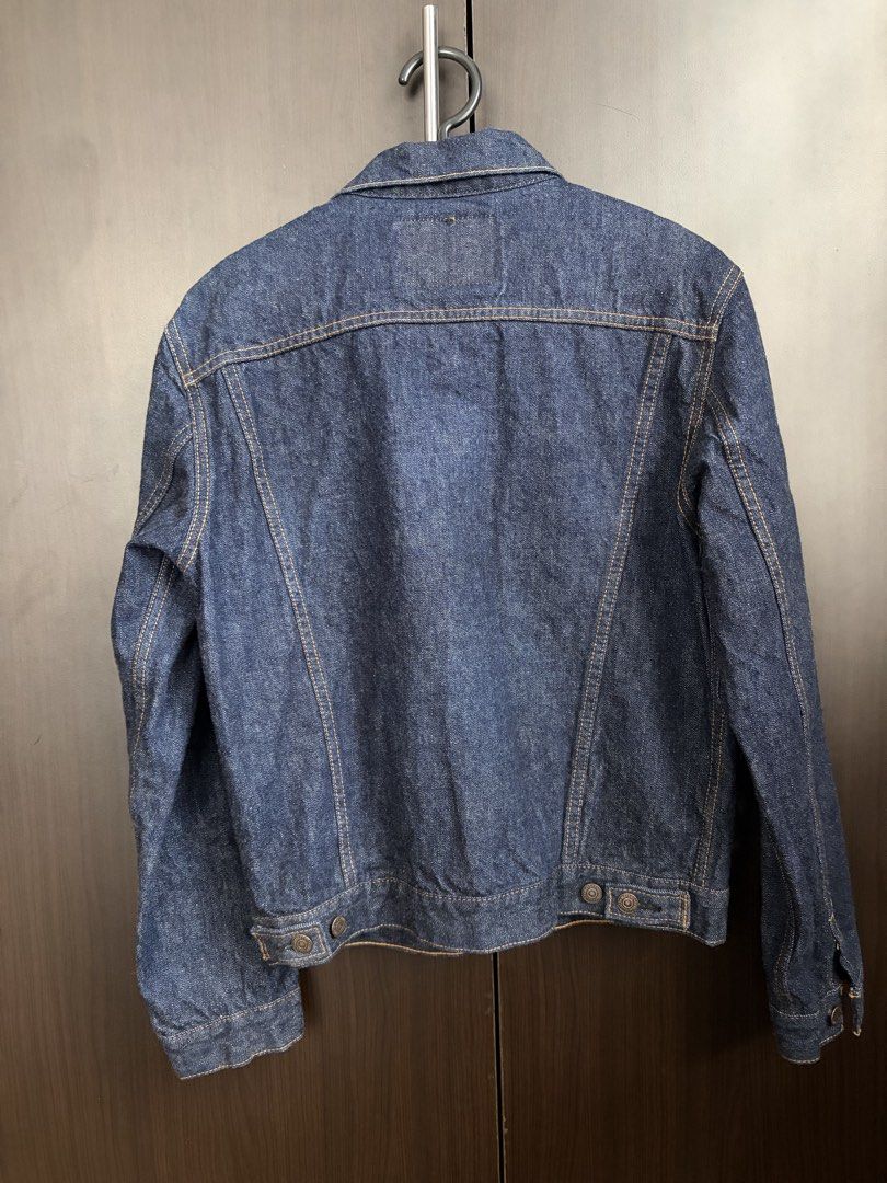 Orslow Type 3 Denim Jacket (Category: Coats, Jackets and Outerwear) located in Urdaneta. Submitted by theoldmanstore (Listing ID 1462899699, Image 2). Description: - Orslow Denim Jacket - Made in Japan - Size: W L - Material: 100% Cotton - Style: Classic trucker with two chest pockets and button closure - Features: Great for layering.