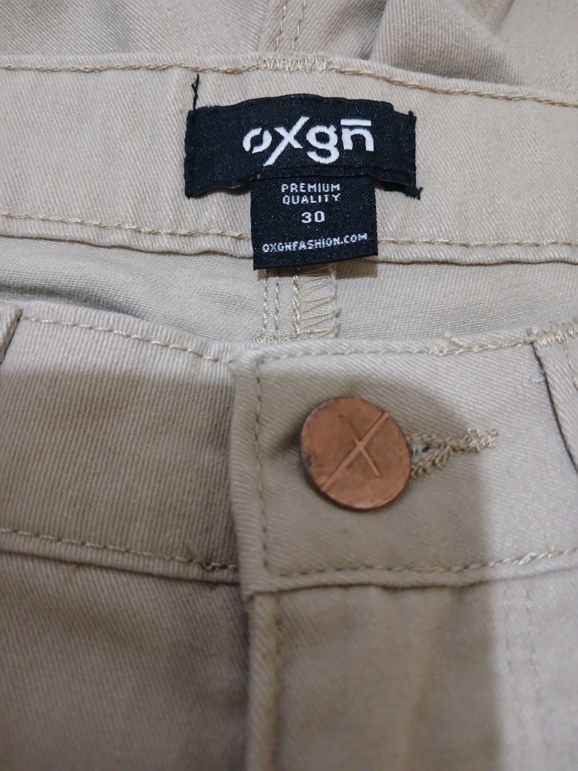 Oxgn wide leg trousers (Category: Other Bottoms) located in Naguilian. Submitted by impulsive.buyer02 (Listing ID 1462940881, Image 3). Description: Size 30 but can fit size 29.