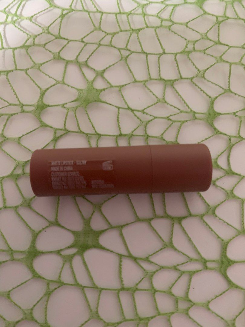 OXX Cosmetics Matte Lipstick - Sultry (Category: Makeup) located in Mandaluyong City. Submitted by newandlovedco. (Listing ID 1462928940, Image 2). Description: - OXX Cosmetics Matte Lipstick - Shade: Sultry - Versatile: Great for everyday wear or a night out - Opened in Sept 2026, used 2x .