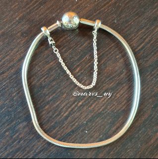 (Category: ) located in . Submitted by mgu.shoppe_ph (Listing ID 1462963847, Image 1). Description: .